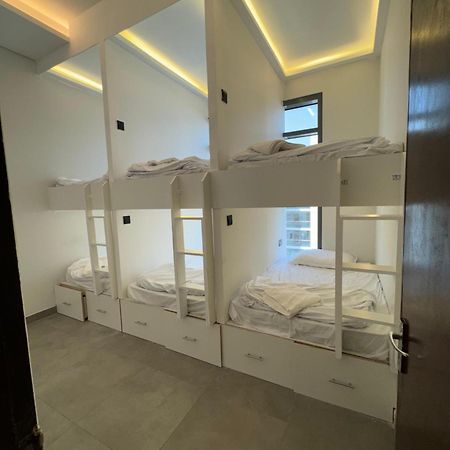 Urban Nest Hostel Burj Khalifa View Dubai Exterior photo
